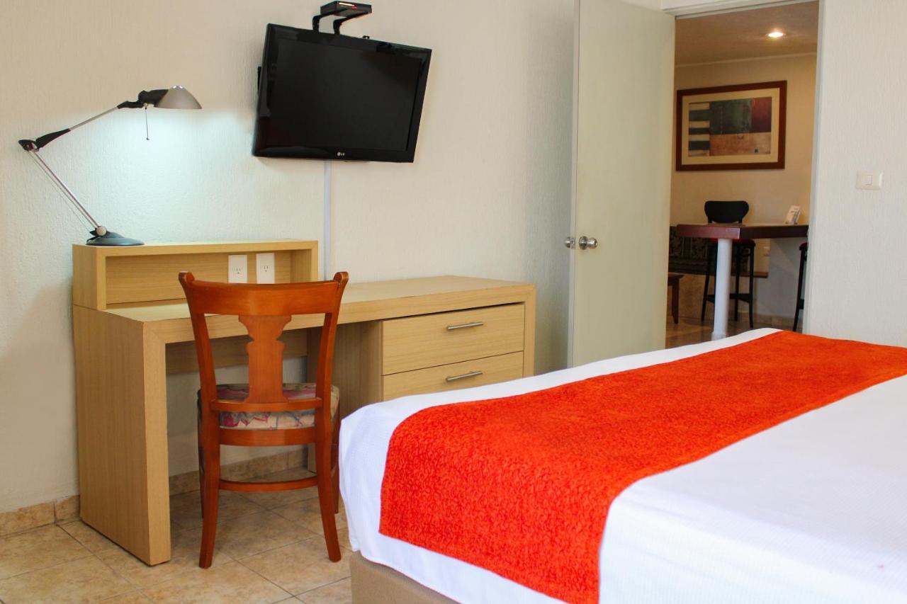 Hotel & Suites Real Del Lago Villahermosa Luaran gambar