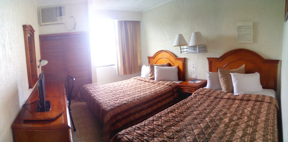 Hotel & Suites Real Del Lago Villahermosa Luaran gambar