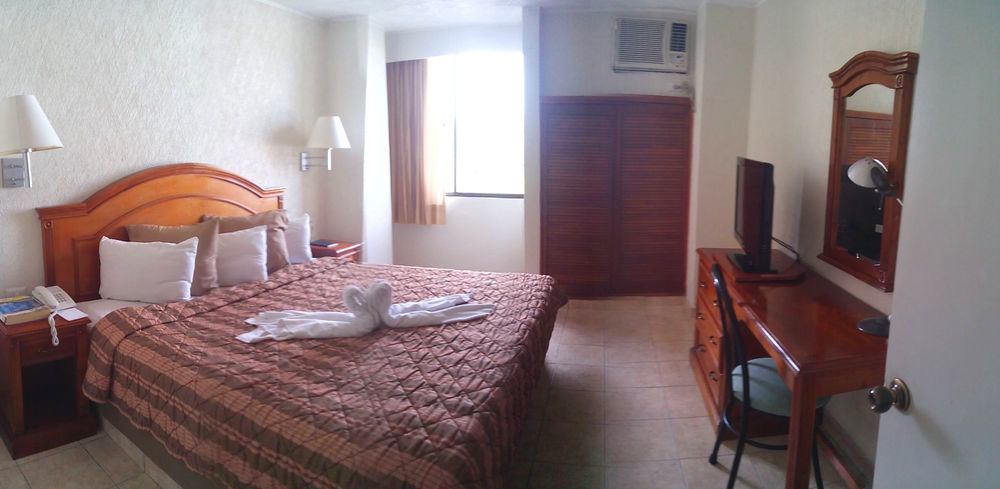 Hotel & Suites Real Del Lago Villahermosa Luaran gambar