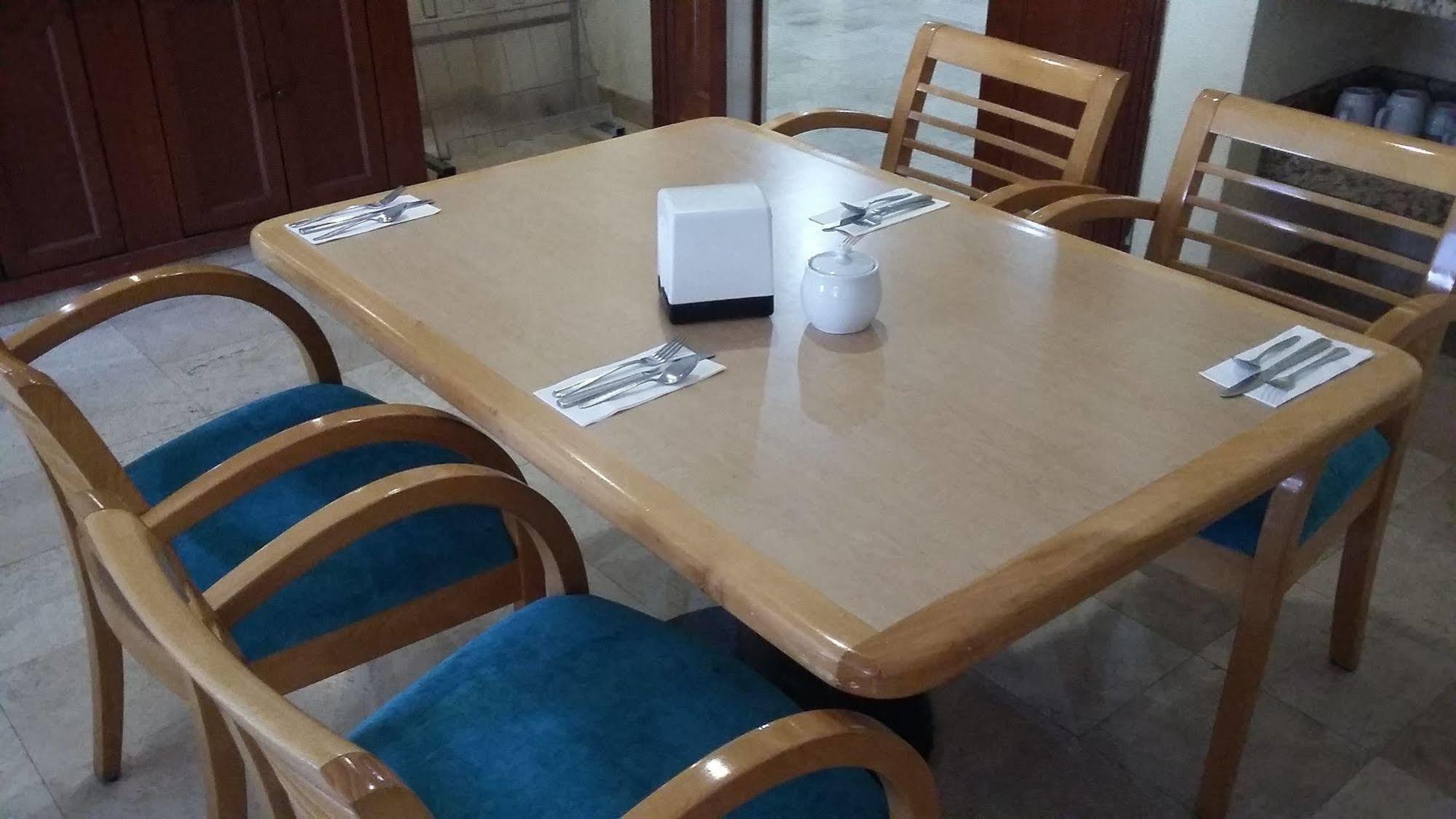 Hotel & Suites Real Del Lago Villahermosa Luaran gambar